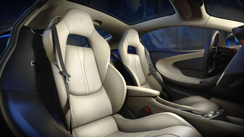 Illustration for article titled 2017 McLaren 570GT: This Is How McLaren Does A 'Practical Hatchback'